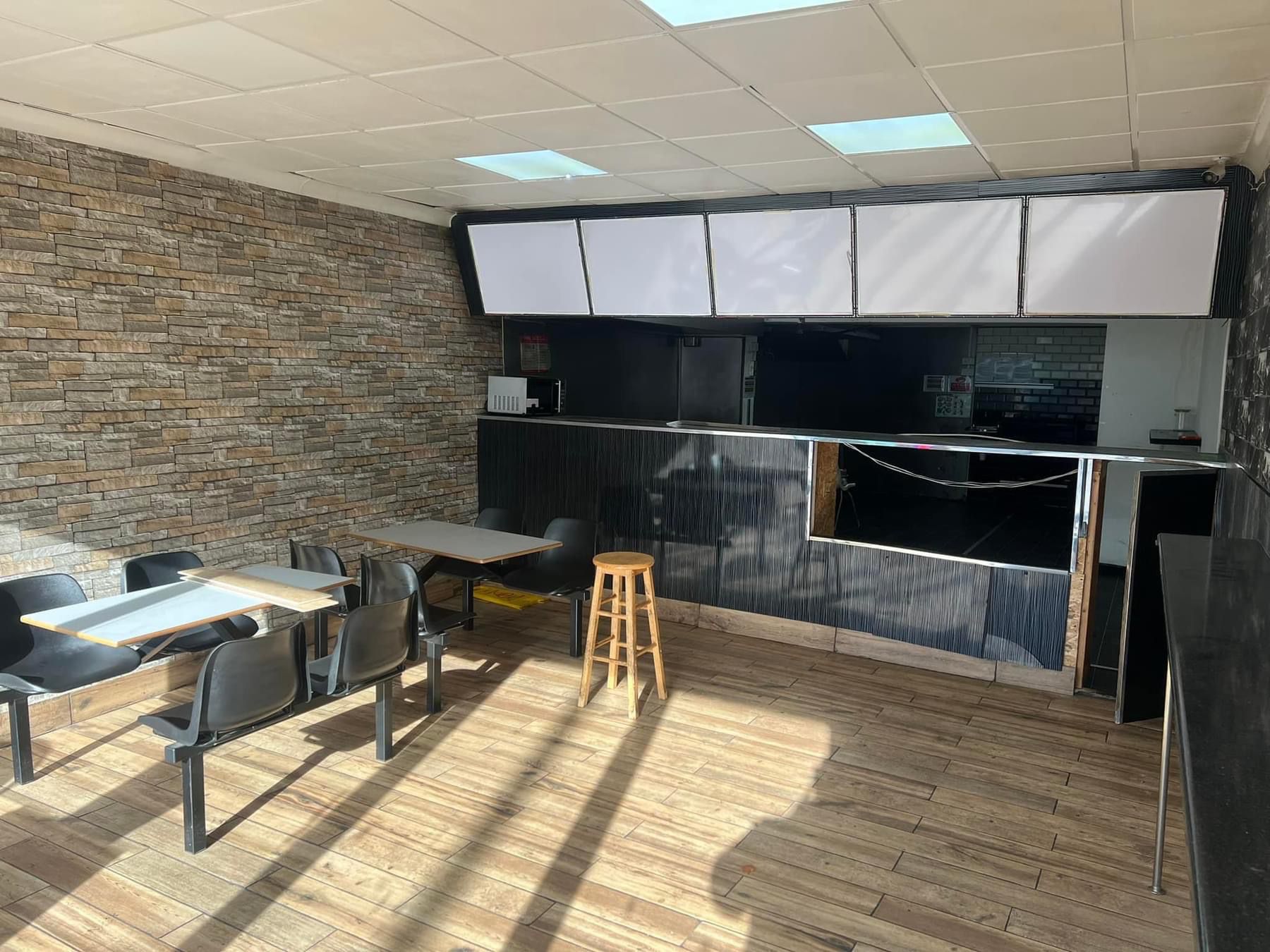 32 Yarm Ln, StocktononTees TS18 1ET Parker Barras